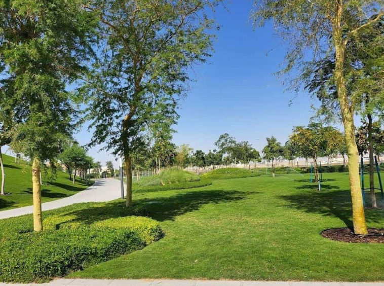 Masaar Azalea Townhouse & Villa