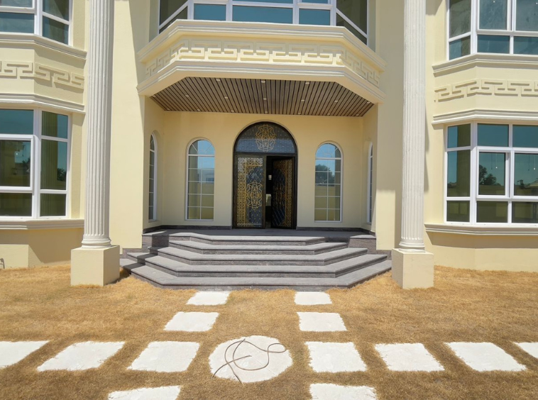 Al Manara 6-Bedroom Villa
