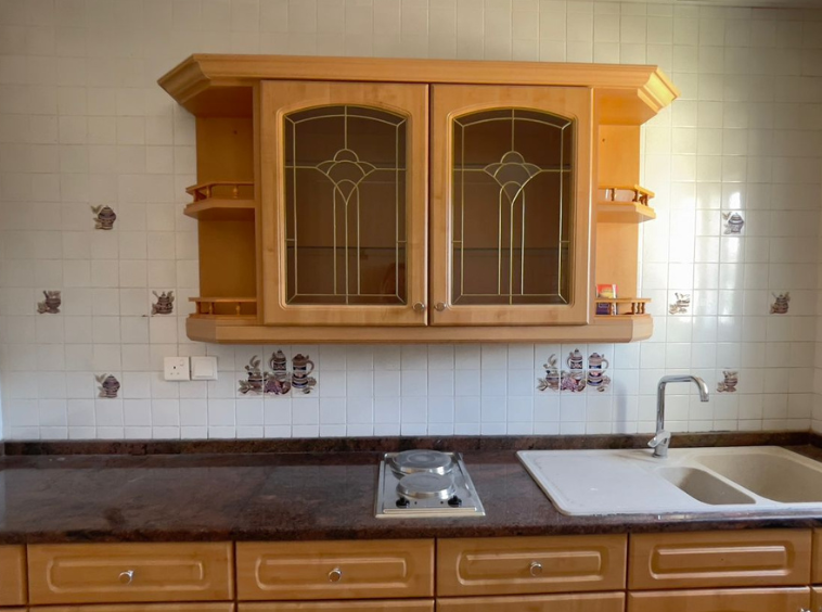Al Manara 6-Bedroom Villa