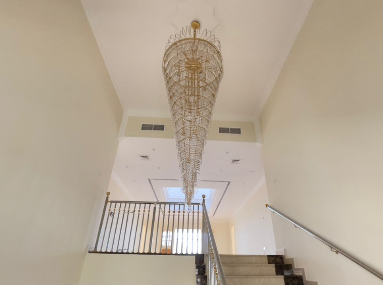 Al Manara 6-Bedroom Villa