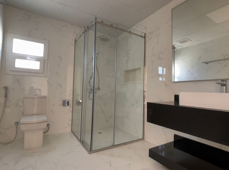 Al Manara 6-Bedroom Villa