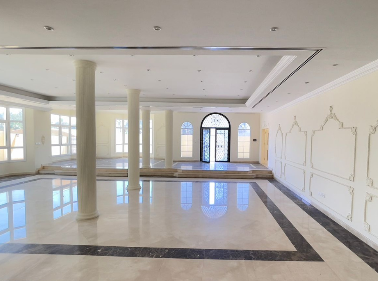 Al Manara 6-Bedroom Villa