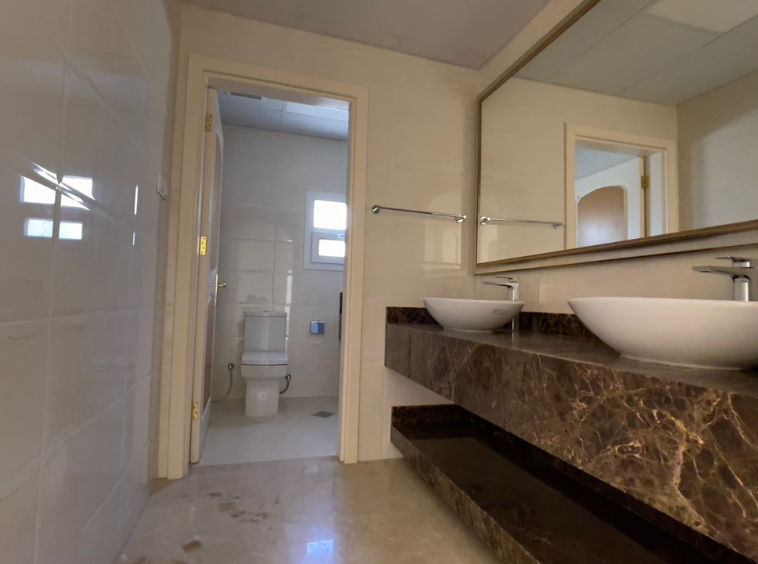 Al Manara 6-Bedroom Villa