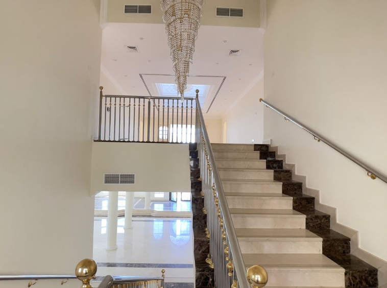 Al Manara 6-Bedroom Villa